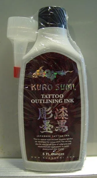 Tatuaggio o inchiostro permanente per trucco «Tattoo Outlining Ink» (Kuro Sumi)