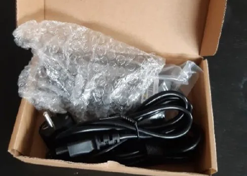Adattatore di potenza «TECRA notebook replacement AC Adapter» — foto 2 dell'alert A12/00698/22