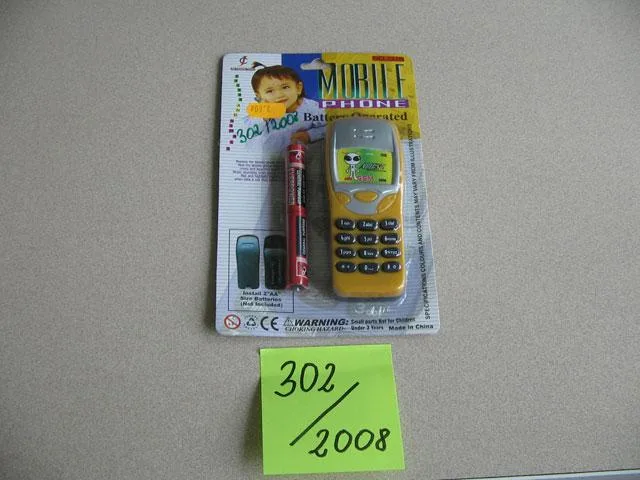 Telefono cellulare giocattolo – ALIEN Gsm — foto 2 dell'alert 1112/09