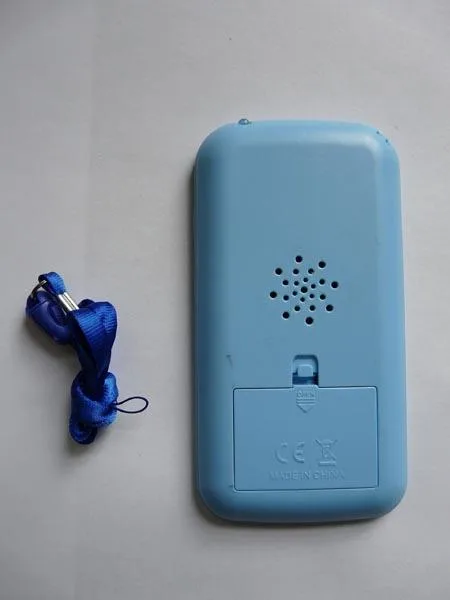 Telefono cellulare giocattolo — foto 4 dell'alert A11/0088/17