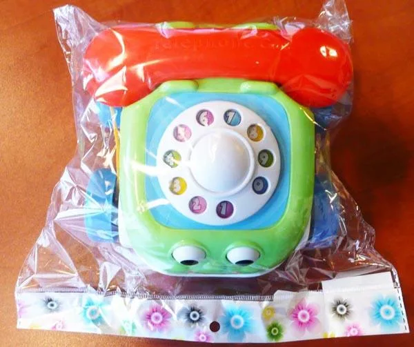 Telefono giocattolo «Telephone» (Unknown)