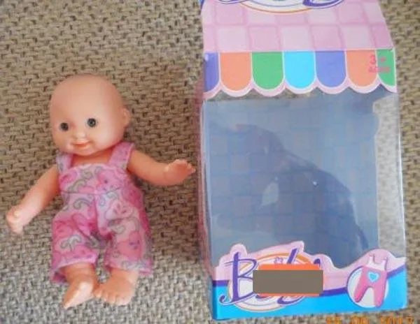 Bambola di plastica «THE LOVELY BABY» — foto 4 dell'alert A12/0055/18