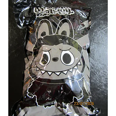 Giocattolo morbido con portachiavi «THE MONSTERS EXCITING MACARON» — foto 5 dell'alert SR/01138/26