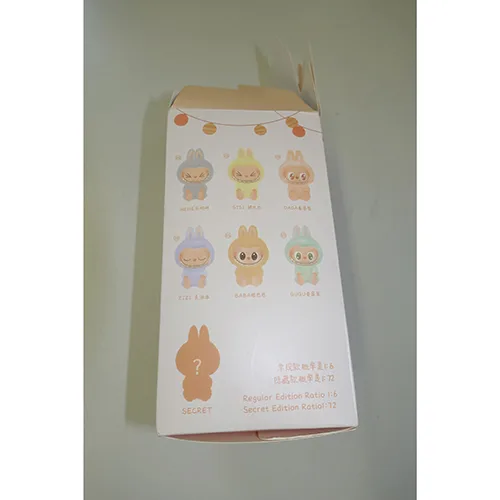 Giocattolo morbido «THE MONSTERS - Have a Seat Vinyl Plush Blind Box» — foto 2 dell'alert SR/01632/26