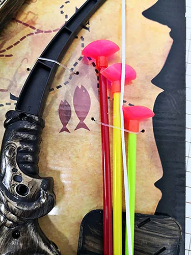 Set di arco giocattolo e freccia «THE PIRATES - Power weapons» — foto 4 dell'alert A12/01819/21