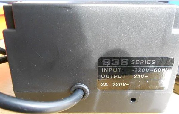 Stazione di saldatura «Thermo-Control Anti-Static Soldering Station» — foto 2 dell'alert A11/0028/15