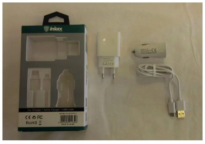 Set di ricarica USB «Three-in-one charging kit» (INKAX)