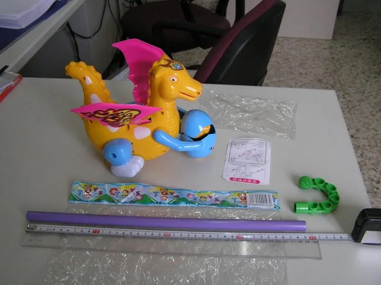 Tira-lungo giocattolo (TOYS)