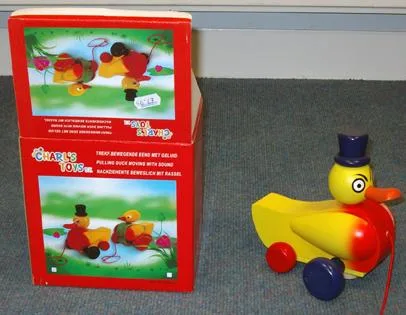Tirando l'anatra in movimento con i suoni (Charl’s Toys)