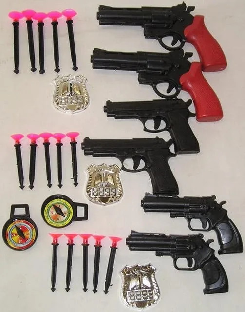 Titolo originale: Power Police Wins (Unknown)
