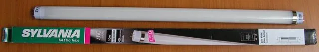 Tubo del LED &amp; # #13; &amp; #13; &amp; #13; «Toledo LED Tube» (Sylvania)