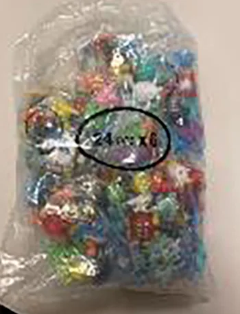 Set di bambole di plastica «Toy mini figures monster animation model collection» — foto 3 dell'alert A12/00161/22
