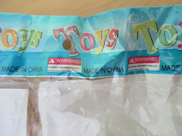 Chitarra giocattolo in plastica «Toys - Giatara» — foto 3 dell'alert A12/1906/18
