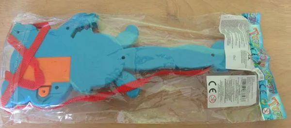 Chitarra giocattolo in plastica «Toys - Giatara» — foto 4 dell'alert A12/1906/18