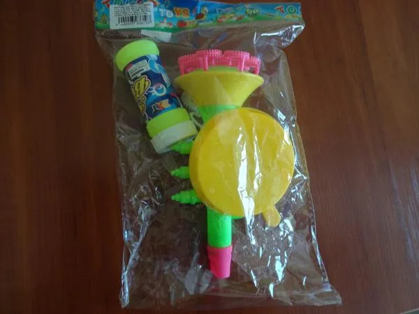 Giocattolo della bolla di sapone «TOYS» — foto 2 dell'alert A12/0641/19