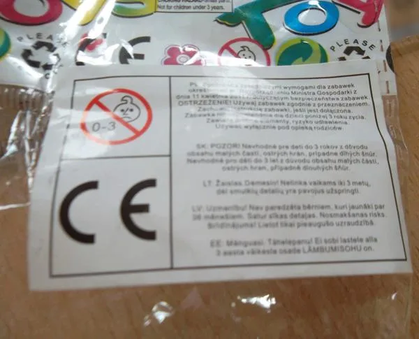 Sonaglio di plastica «TOYS / Zabawka» — foto 2 dell'alert A12/1791/18