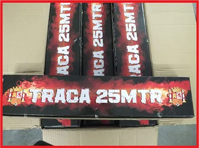 Fuochi d'artificio «Traca 25MTR» (Salon Roger Fireworks)