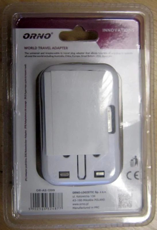Adattatore da viaggio «Travel adaptor / World Travel Adapter» — foto 2 dell'alert A12/00147/20