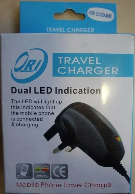 Caricabatterie per telefono cellulare «Travel charger for O2XDA Mini (NOT ORIGINAL)» — foto 1 dell'alert 0790/12