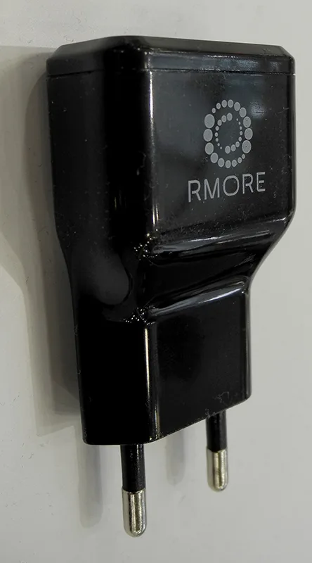 Caricabatterie USB «Travel Charger» (RMORE)