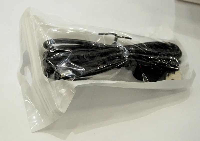 Caricabatterie USB «Travel Charger» — foto 3 dell'alert A12/00075/20