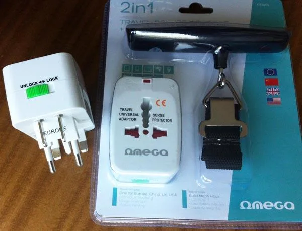 Adattatore della spina di viaggio «TRAVEL POWER ADAPTOR + TRAVEL SCALE» — foto 2 dell'alert A12/1689/16