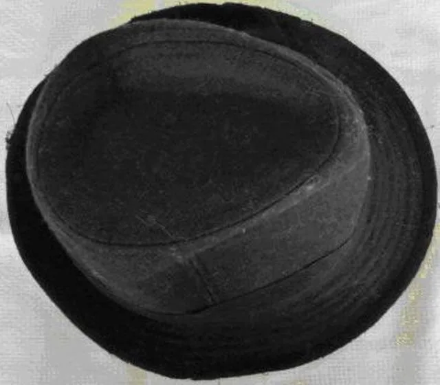 Trilby Hat &amp; #13; &amp; #13; — foto 1 dell'alert 0436/11