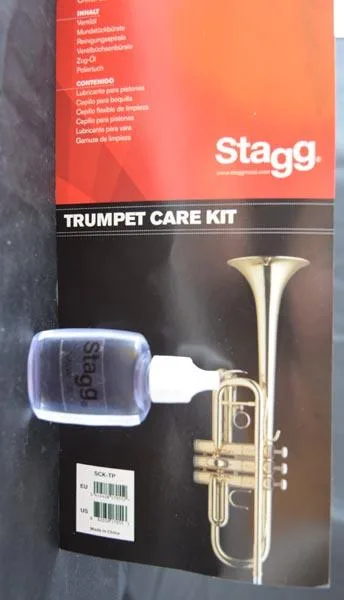 Olio valvolare per strumenti musicali «TRUMPET CARE KIT» — foto 1 dell'alert A11/0043/16