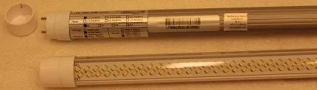 Tubo del LED &amp; #13; &amp; #13; — foto 1 dell'alert 0564/12