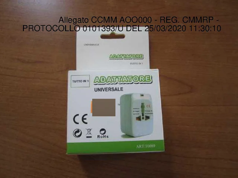 Adattatore universale «Tutto in 1 Adattatore Universale» — foto 1 dell'alert A12/00771/20