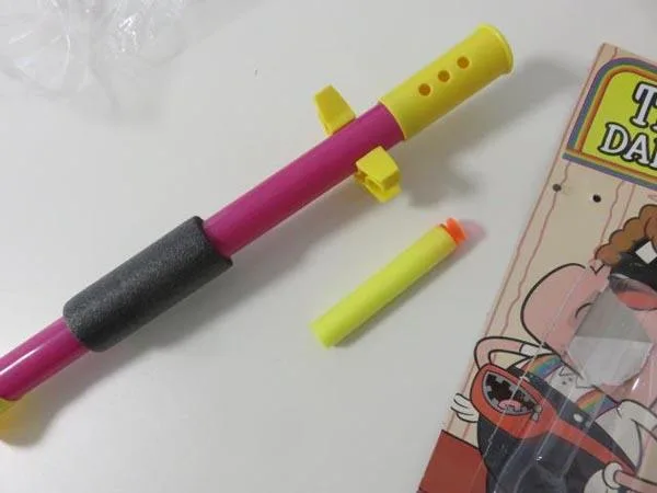 Tubo soffiante con proiettili «Uncle Grandpa» — foto 4 dell'alert A12/0246/17