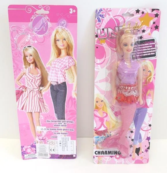 Bambola di plastica «UNIQUE Model Fashion Vogue» (Unknown)