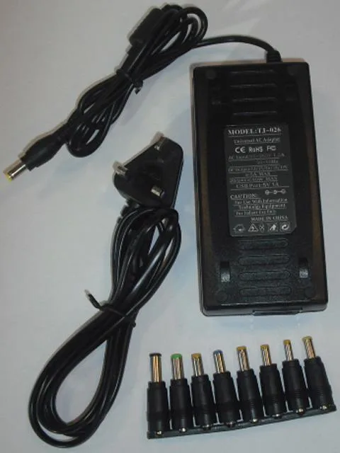 Alimentazione elettrica «Universal AC Adapter» — foto 3 dell'alert A12/0078/14