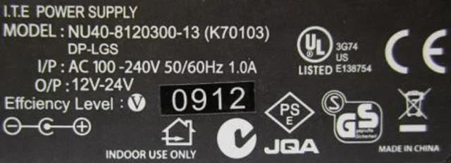 Adattatore di rete &amp;#13; &amp; #13; &amp; #13; «Universal Charger for Notebooks» — foto 2 dell'alert A12/1628/12