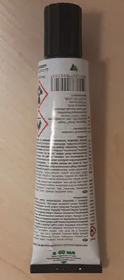 Colla «Universal glue 88 M 40 ml» — foto 1 dell'alert A12/00892/21