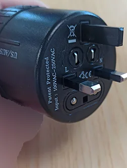 Adattatore da viaggio «Universal Multitravel Adapter» — foto 4 dell'alert A12/00682/23