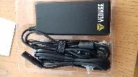 Alimentazione del computer portatile «Universal notebook AC adapter» — foto 1 dell'alert A12/00175/20