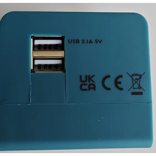 Adattatore da viaggio «Universal travel adapter» — foto 1 dell'alert SR/03004/25