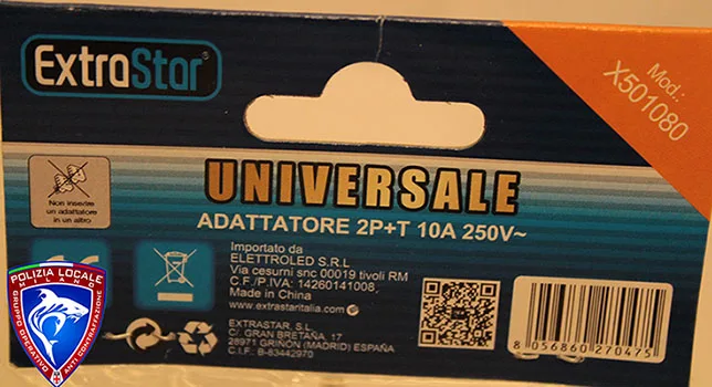 Adattatore di viaggio «UNIVERSALE ADATTATORE 2 P+T 10a 250V~» — foto 2 dell'alert A12/00002/24