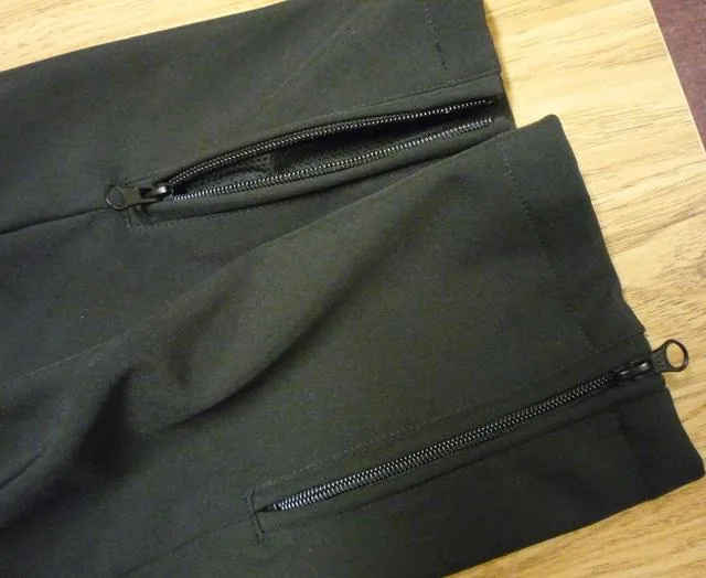 Pantaloni per bambini «Unknown» (4F)