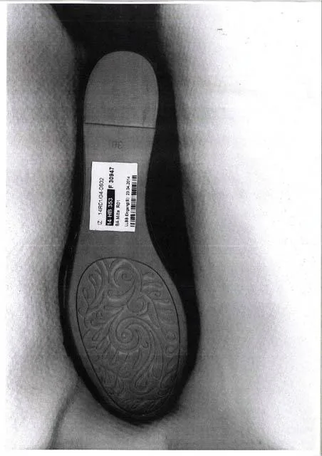 Scarpe da donna «Unknown» — foto 2 dell'alert A12/1492/14