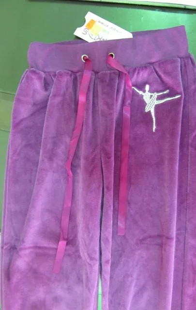 Pantaloni per bambini «Unknown» — foto 2 dell'alert A12/0769/13