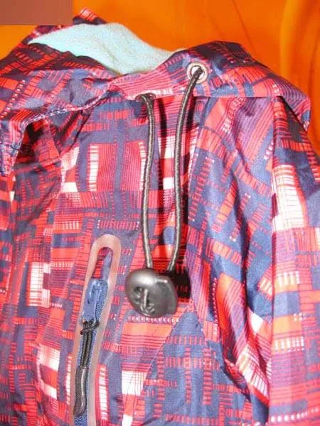 Giacca per bambini «Unknown» — foto 2 dell'alert A12/1293/15