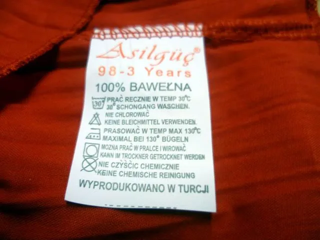 Abito per bambini «Unknown» — foto 3 dell'alert A12/1642/14