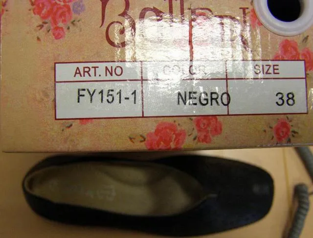 Scarpe da donna &amp; #13; &amp; #13; «Unknown» (Balleri)