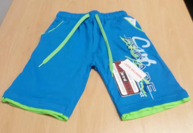 Pantaloncini per bambini «Unknown» — foto 3 dell'alert A12/1466/14