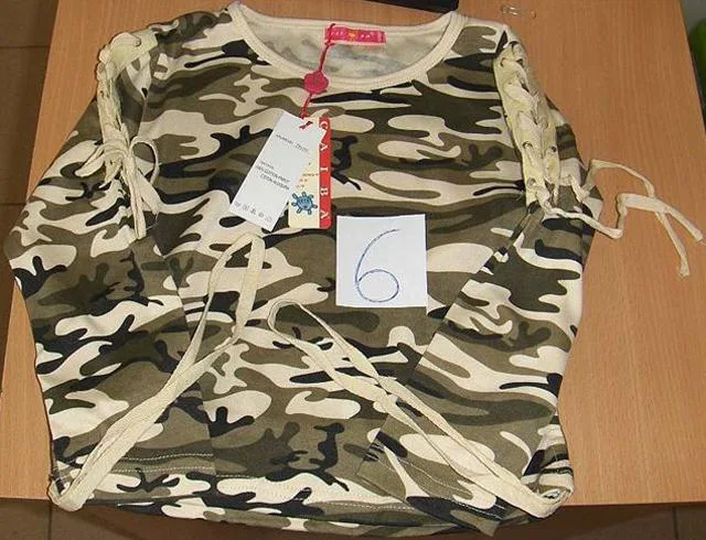 Maglia delle ragazze &amp; #13; &amp; #13; «Unknown» (Caiba)