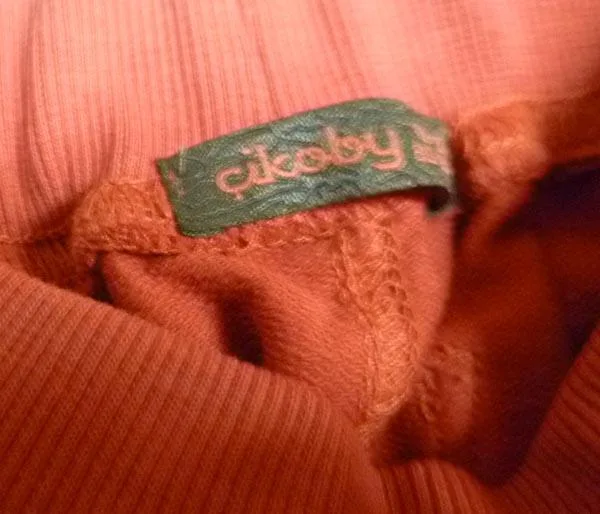 Pantaloni per bambini «Unknown» — foto 3 dell'alert A12/1365/15