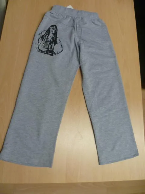 Pantaloni per bambini & #13; & #13; «Unknown» — foto 2 dell'alert A12/0370/13