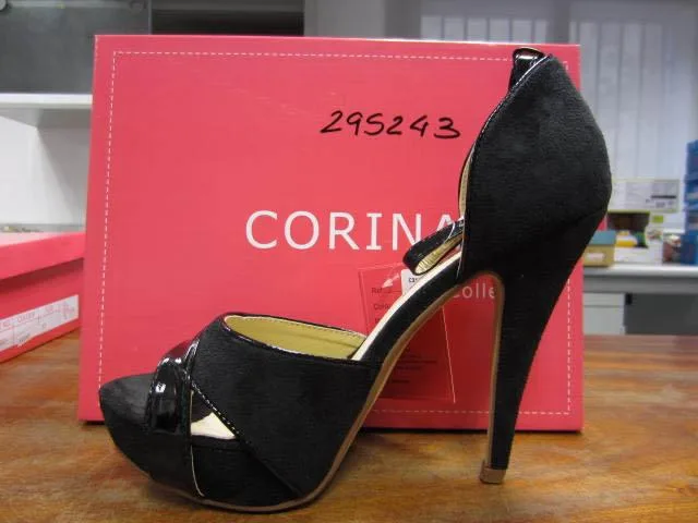 Scarpe da donna «Unknown» (Corina)